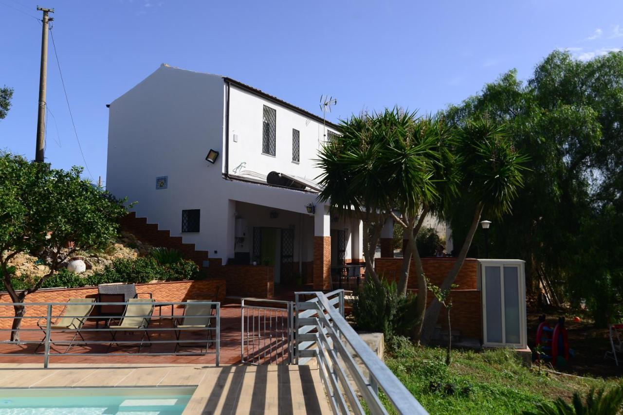 טראפטו Villa Trappeto מראה חיצוני תמונה
