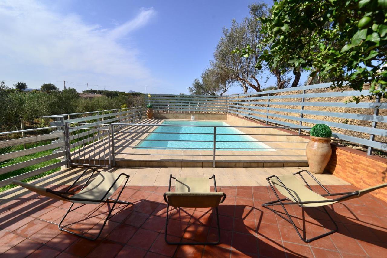טראפטו Villa Trappeto מראה חיצוני תמונה
